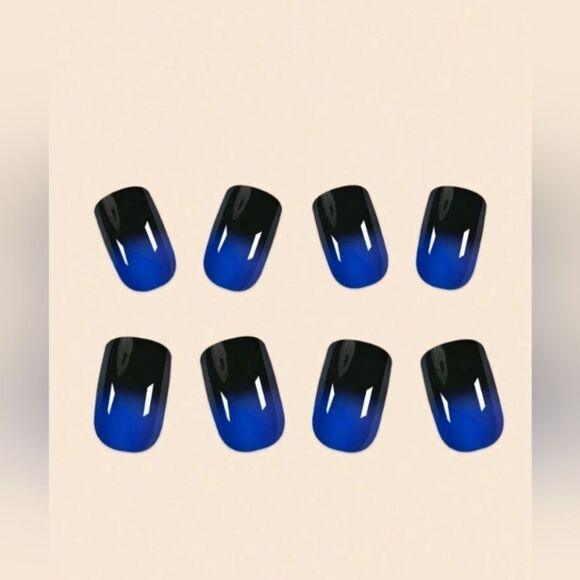 💕5/$18 24pc Royal Blue Ombre DIY Nails - Picture 1 of 7